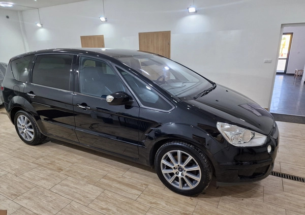 Ford S-Max cena 26700 przebieg: 249636, rok produkcji 2010 z Tarnów małe 781